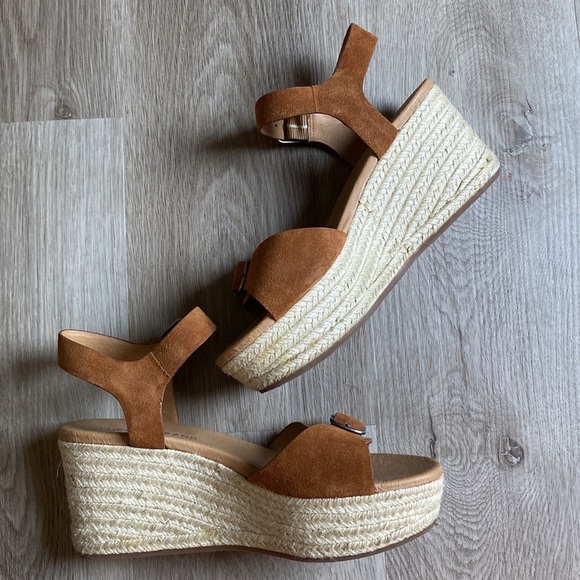 Lucky Brand Naveah Platform Sandals - Picture 10 of 14
